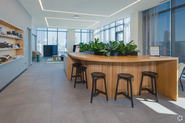 46th floor amenities