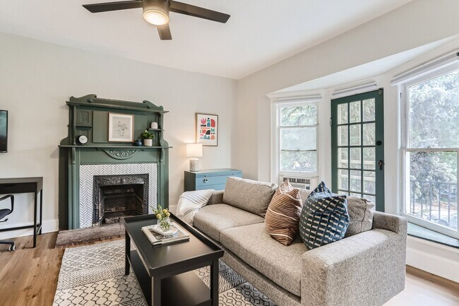 Photo - 1073 N Downing St Unit SI ID1026245P