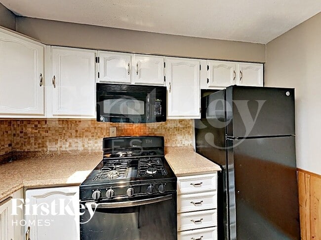 Photo - 2365 Grants Pkwy