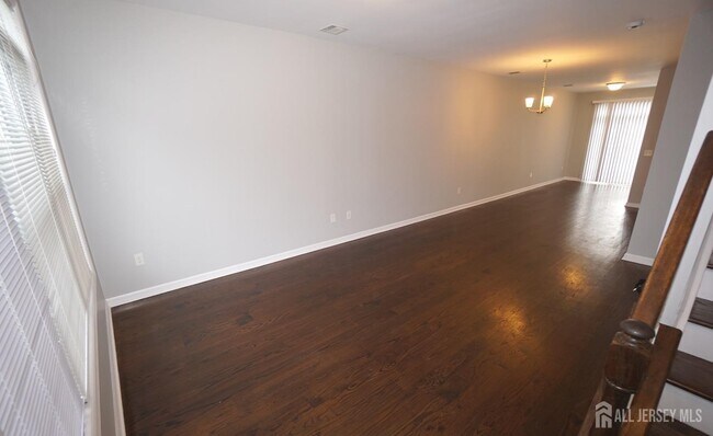 Photo - 1299 St Georges Ave