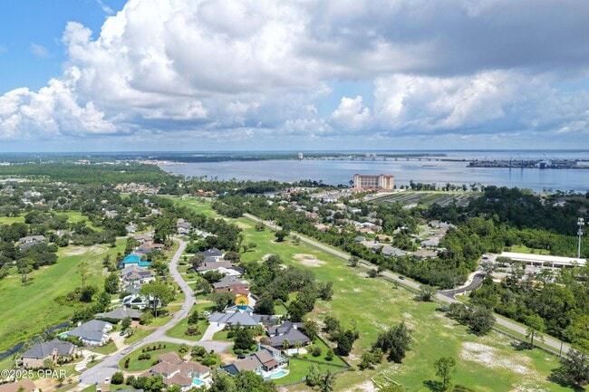 Photo - 625 Amberjack Dr