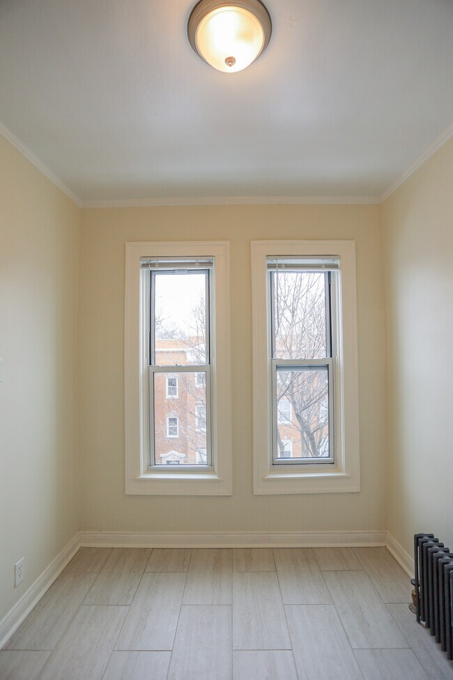 Photo - 5011 N Damen Ave Unit #16