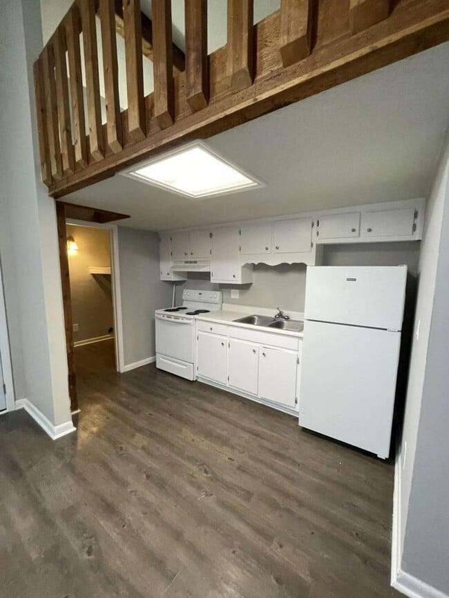 Photo - 1 Bedroom Apartment with a Bonus Loft Unit B