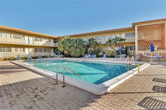Photo - 26 Diplomat Pkwy Unit 2229