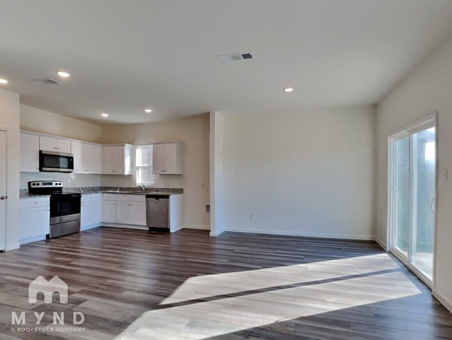 Photo - 5549 Ladytown Ln