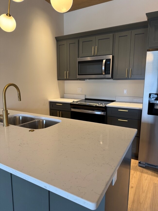 Photo - 309 N 6th St