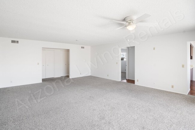 Photo - 3431 Truckee Dr