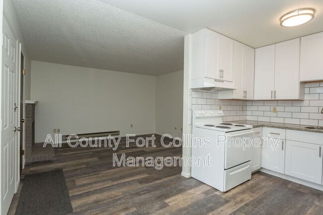 Photo - 1209 W Plum St