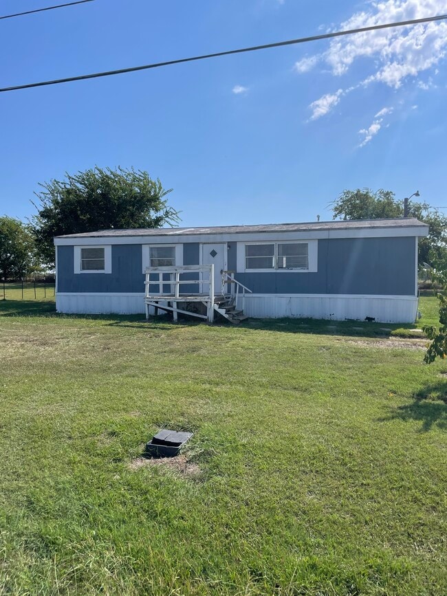 Building Photo - 7100 Karen Ln Rental