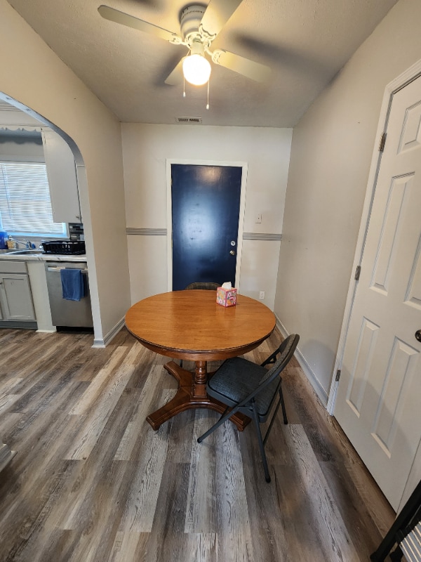 Photo - 626 N Oliver St