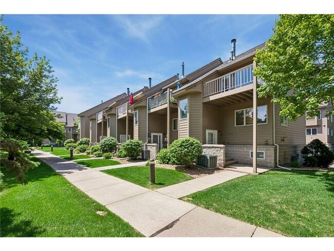Photo - 2831 Kenwood Isles Dr