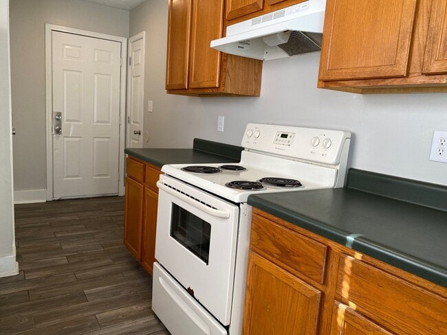 Photo - 632 Old Humboldt Rd Unit A