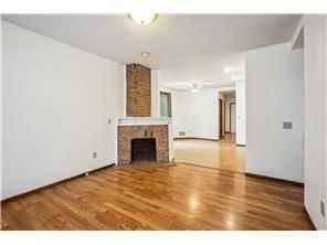 Photo - 1402 Thomas Ave W Unit lower