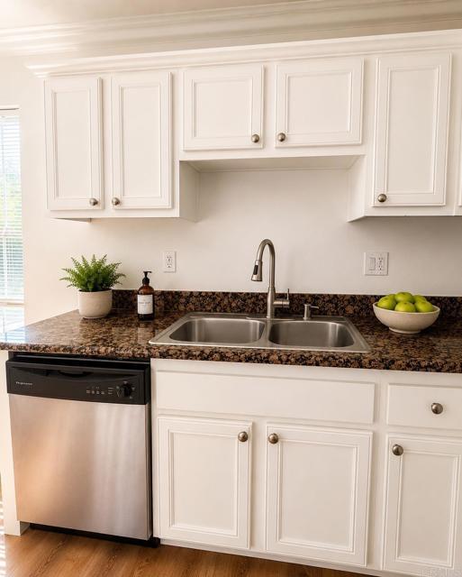 1450 Iris Ave Unit 42