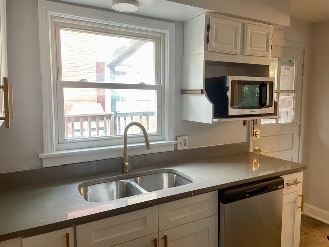 Photo - 1122 N Harlem Ave