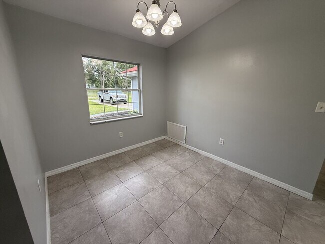 Lake Butler, 15956 SE 71st
