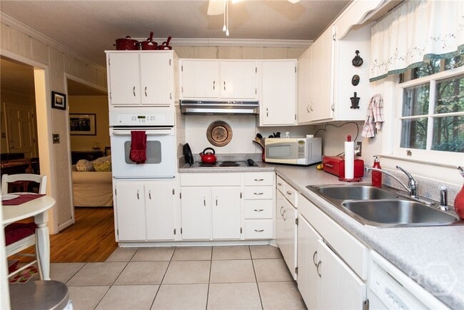 Photo - 270 Segrest Cir