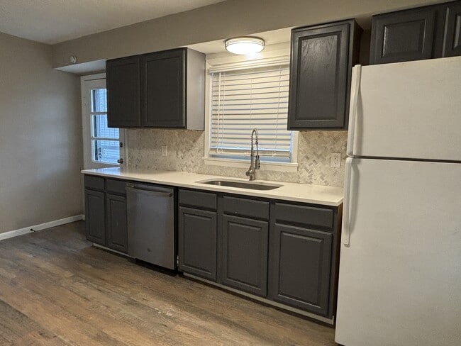 Photo - 4414 Kingsley Dr