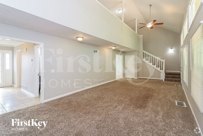 Building Photo - 3975 Sandy Plains Rd Rental
