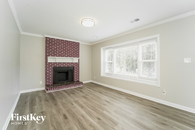 Photo - 8507 Beechbrooke Rd