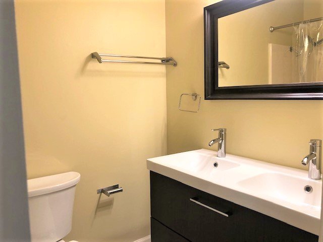 Photo - 518 E 7th St Unidad 16