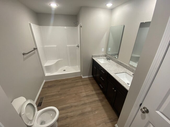 Photo - Great spacious home in Willard