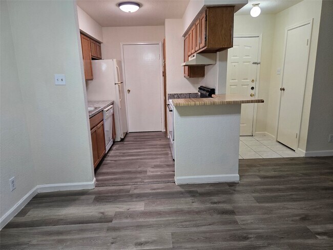 Photo - 7400 Bellerive Dr Unit 709