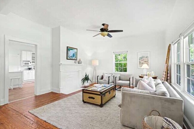 Photo - 2816 Yadkin Ave