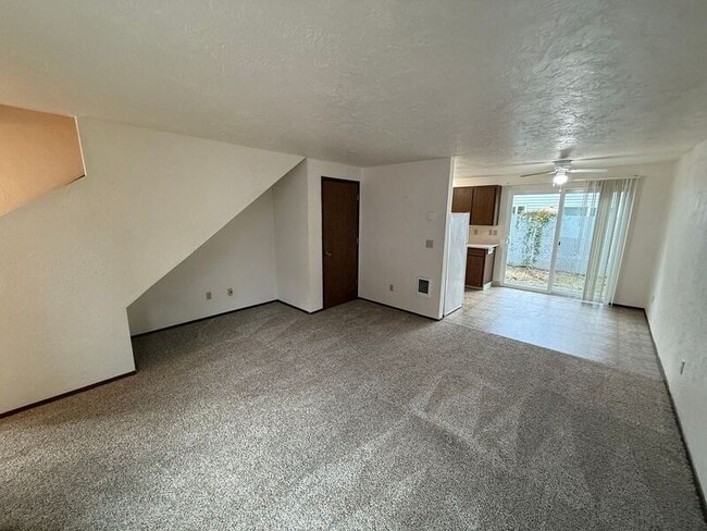 Photo - 2501 SW Pickford St