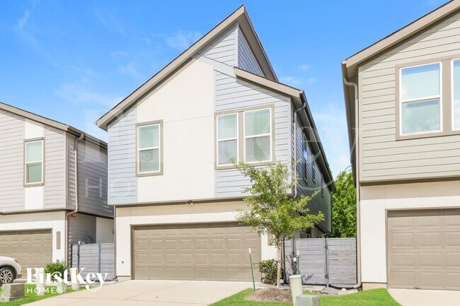 Photo - 18306 W Centro Cir