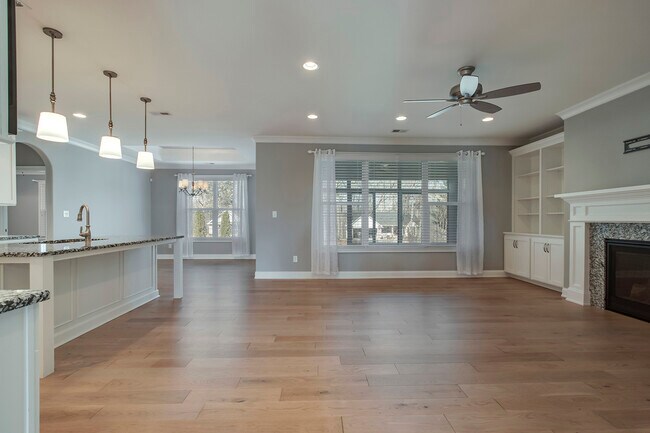 Photo - 122 Pocola Way