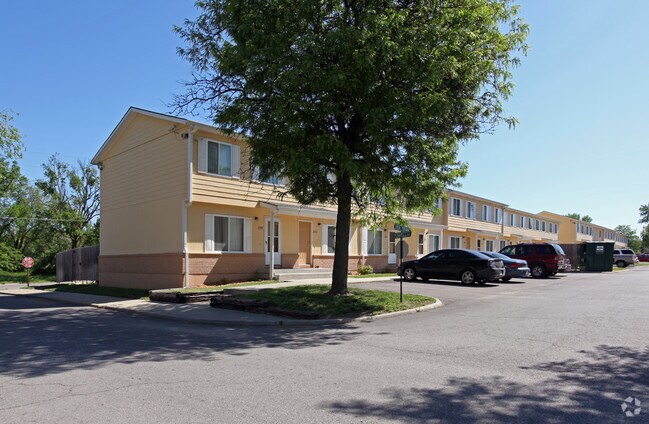 Paradise Plaza Apartments For Rent In Topeka Ks Forrent Com Paradise Plaza Apartments For Rent In Topeka Ks Forrent Com