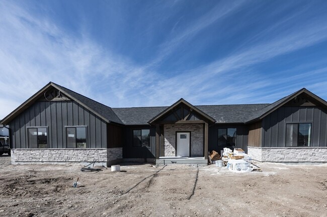 Building Photo - BRAND NEW 4 Bed/2 Full Bath Twin Home Main Unit in Sugar City! ALL UTLITIES ARE INCLUDED IN PRICE!!!