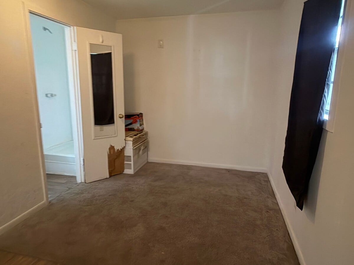 Photo - FOR RENT IN DUSON!