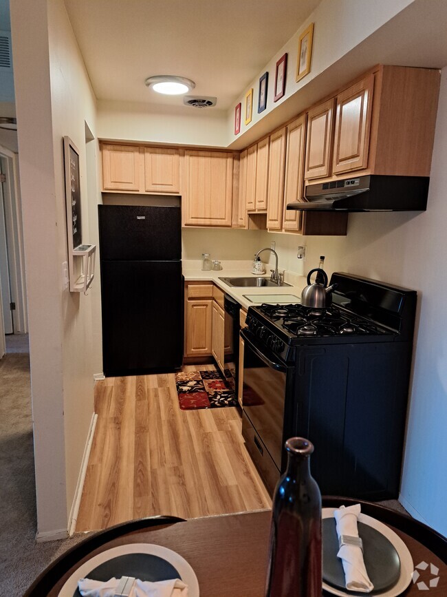 Kitchen - Hickory Woods Rental