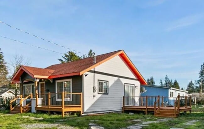 Photo - Classic Meets Modern Two-Bedroom, one bath Home in the Columbia Neighborhood