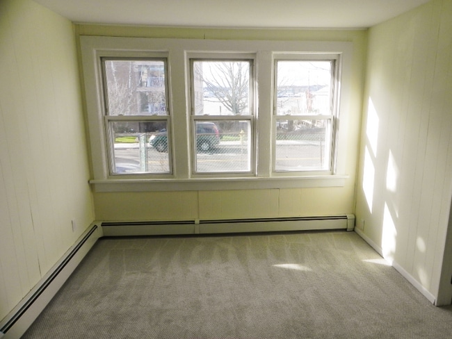 Photo - 25 Cove Ave Unidad 1