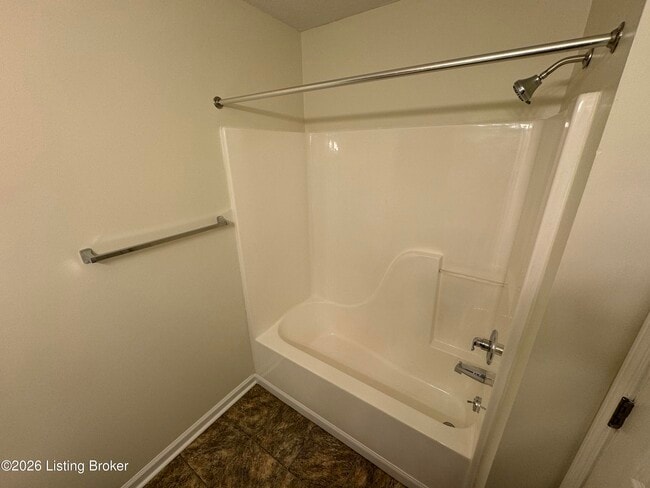 Photo - 183 Frederick Ct