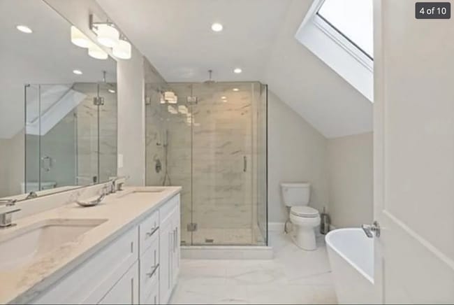 Photo - 113 White St Unit 2