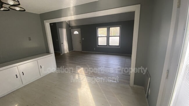 Photo - 331 Clayton Ct