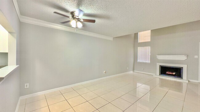 Photo - 6438 Alisa Ln Unit 407