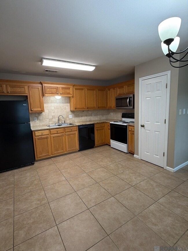 Photo - 10124 Nashville Ct