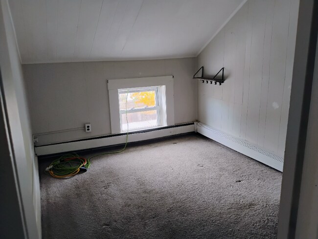 Photo - 100 Ashland St Unidad Apt