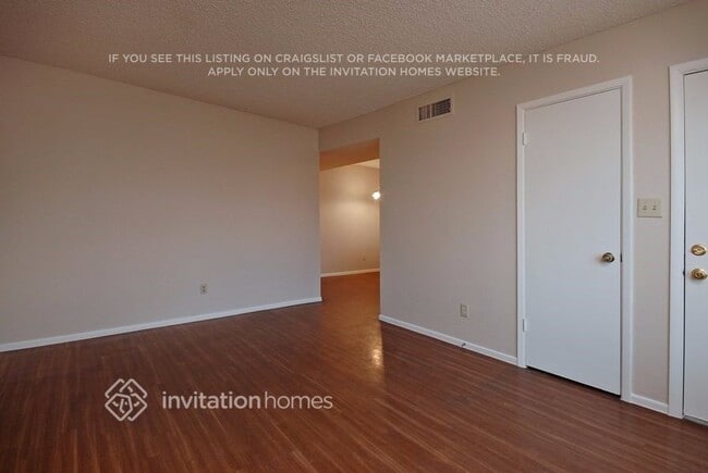 Photo - 757 S Vineyard