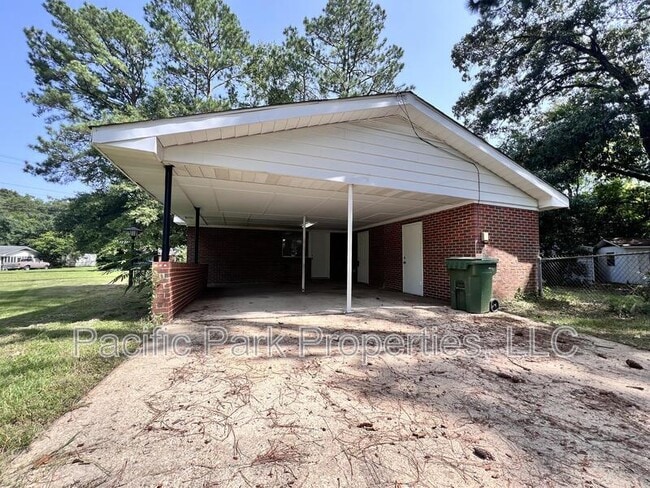 Photo - 3312 Little John Dr