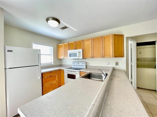 Photo - 26485 Rampart Blvd Unit E23