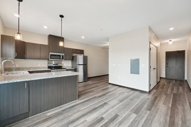Photo - Cannonball Apartments