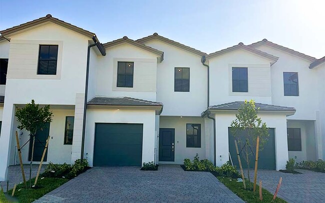 Photo - 23133 SW 131st Ave Townhome