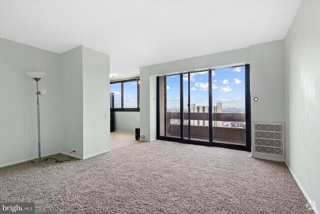 Building Photo - 1326-42 Spruce St Unit 1702 Rental