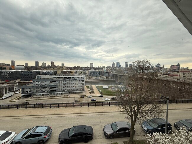 Photo - 528 E Glover Ave Unit Lower